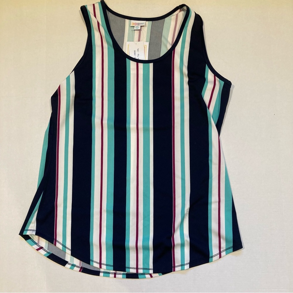 LuLaRoe Tank Top. Striped. Size 2XL 22-24. Brand New with Tag.